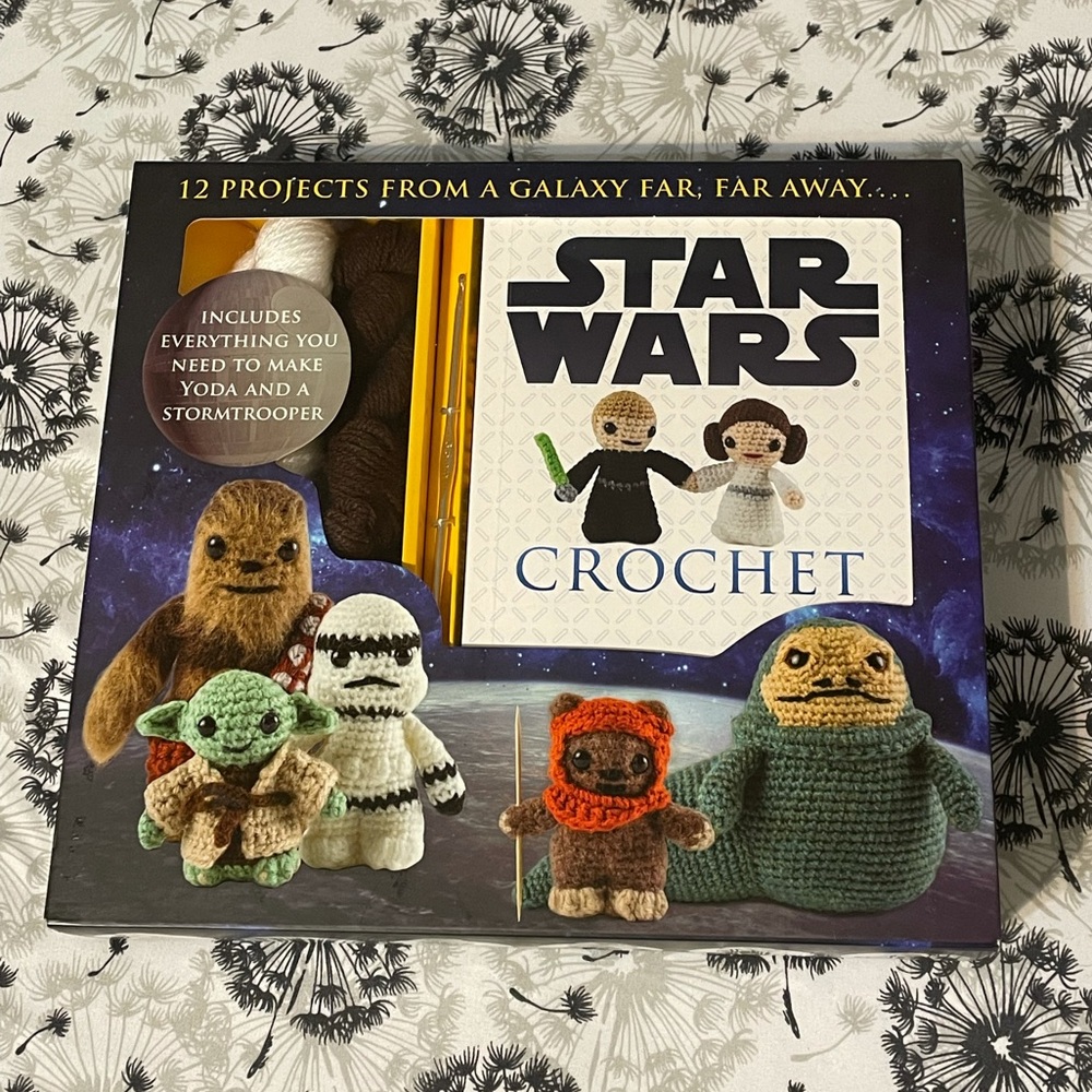 STAR WARS crochet kit. Make two characters